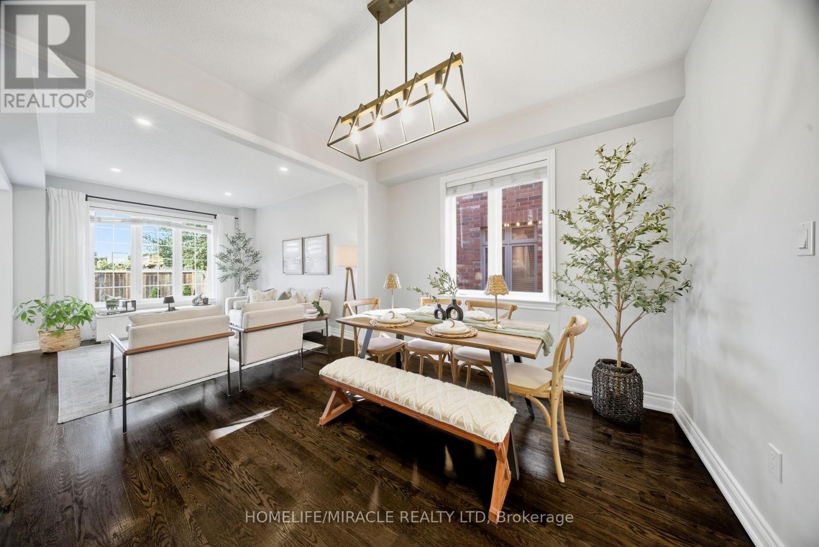 8 Summerberry Way, Hamilton (Sheldon), Ontario  L9B 0G2 - Photo 9 - X12499156