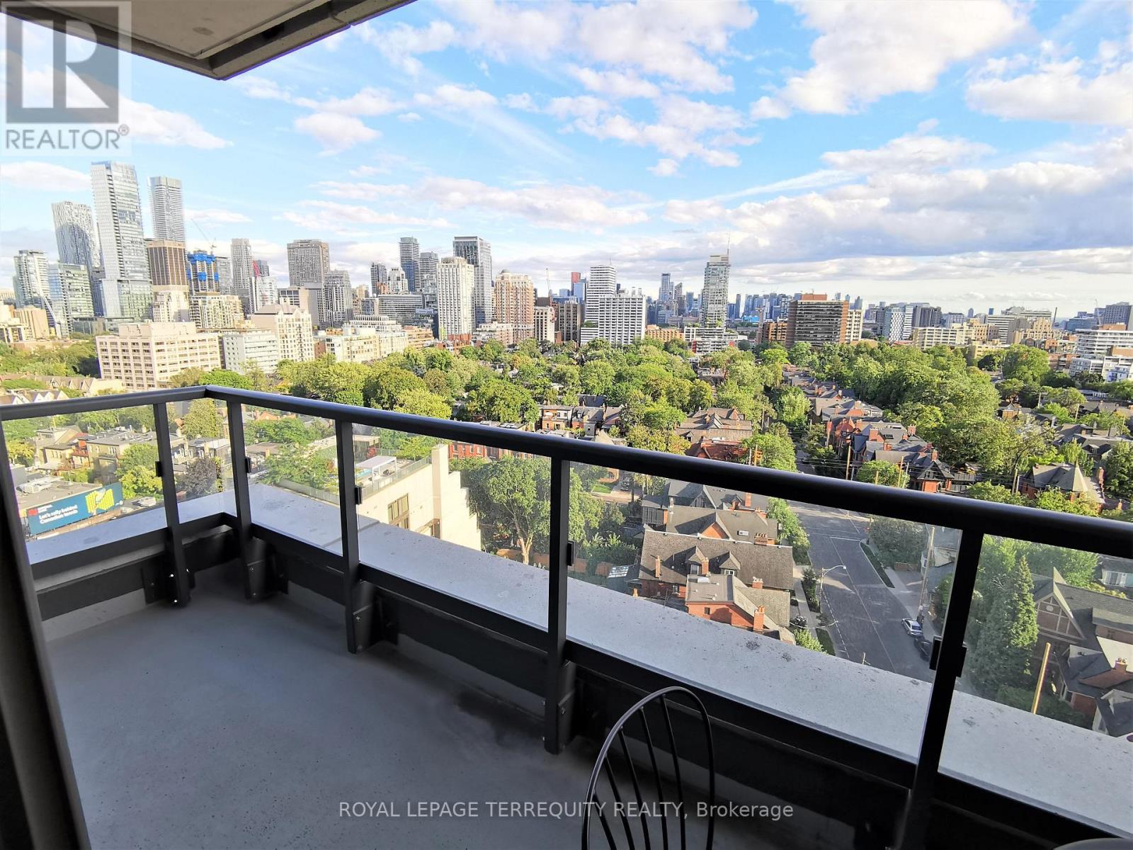 1408 - 181 Bedford Road, Toronto, Ontario  M5R 0C2 - Photo 15 - C12499070