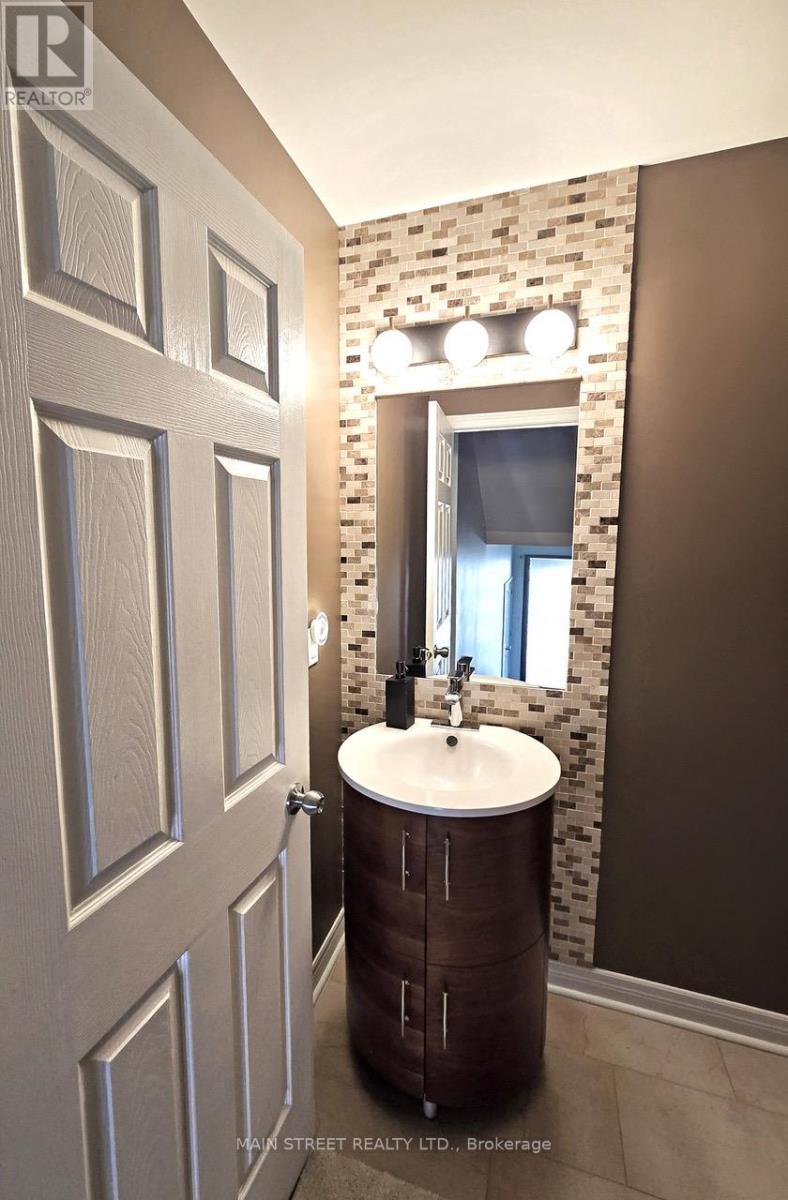 10 - 8900 Bathurst Street, Vaughan, Ontario  L4J 8A7 - Photo 11 - N12496162