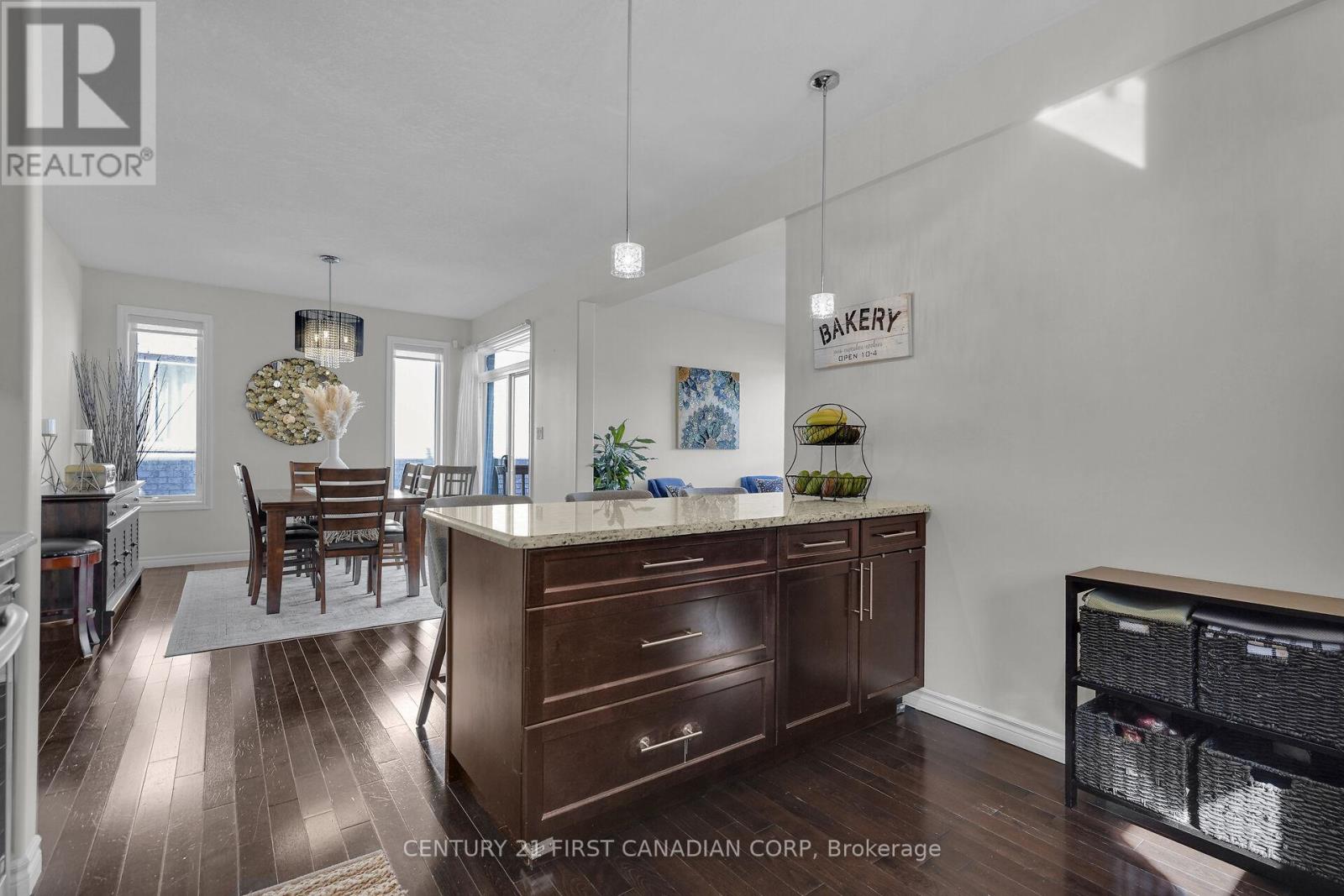 916 Roulston Street, London North, Ontario  N6H 0E6 - Photo 9 - X12477580