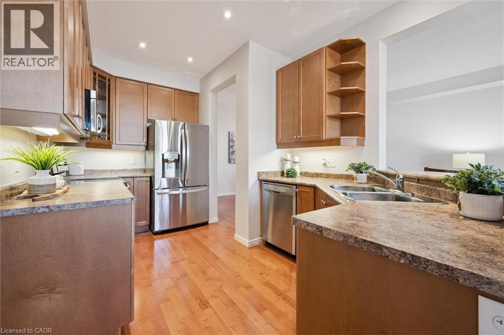 416 Beaumont Crescent, Kitchener, Ontario  N2A 0C1 - Photo 15 - 40784518