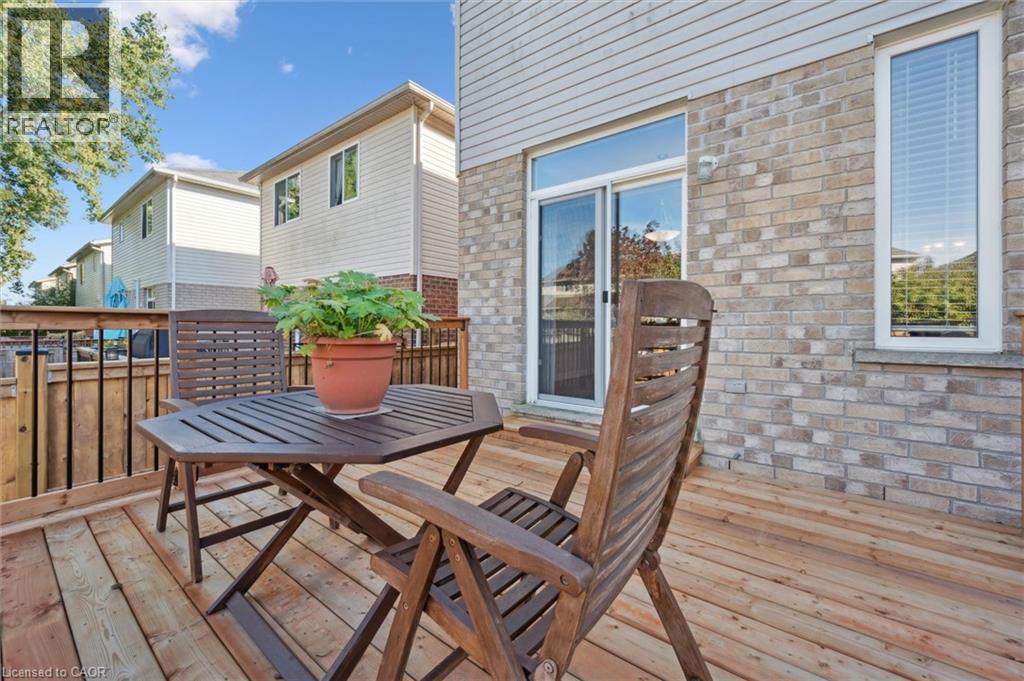 416 Beaumont Crescent, Kitchener, Ontario  N2A 0C1 - Photo 33 - 40784518