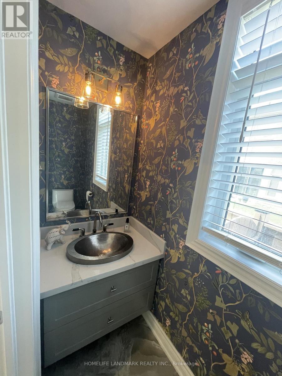 35 Queen Magdalene Place, Toronto, Ontario  M2H 0A6 - Photo 12 - C12499294