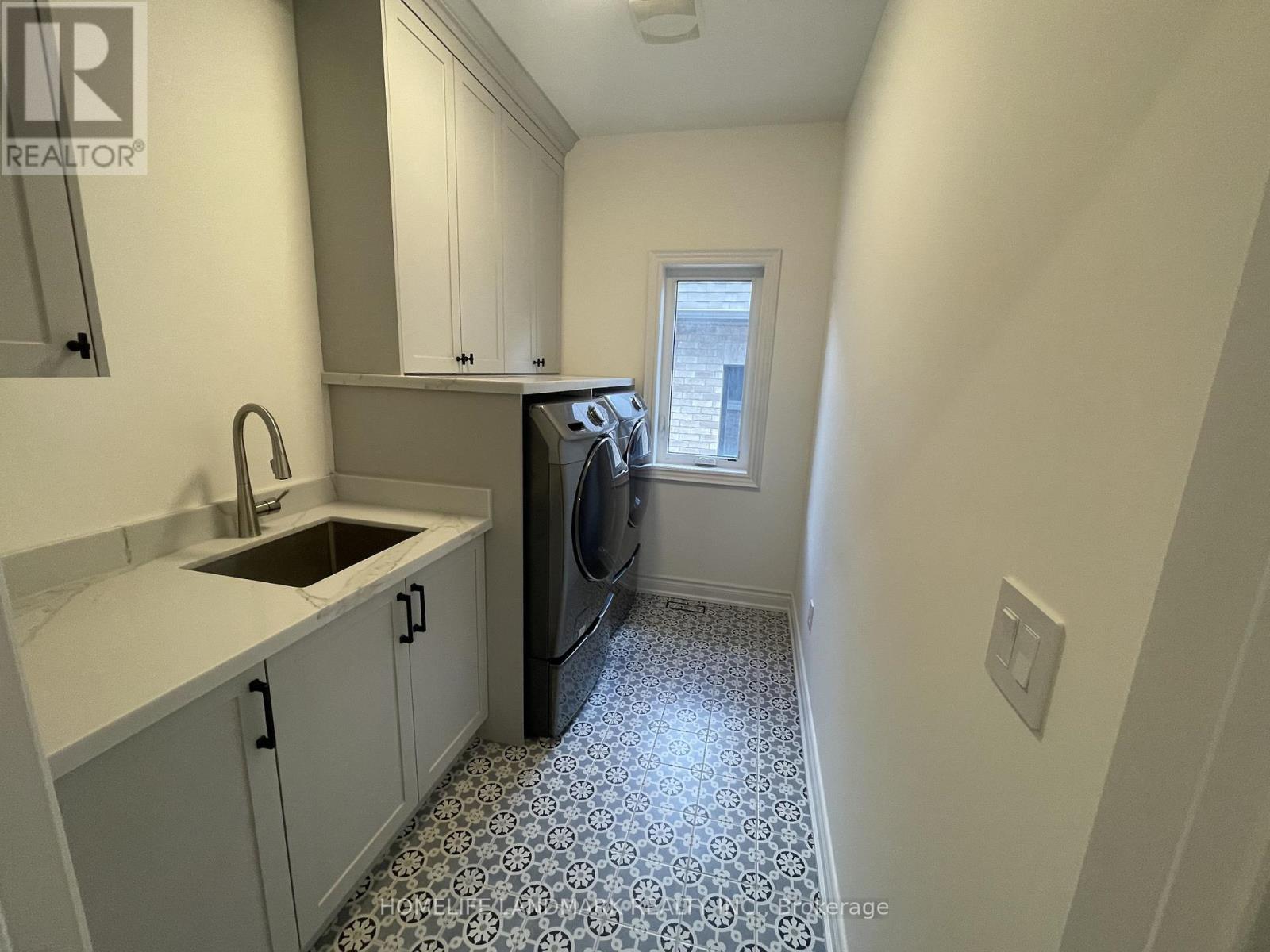 35 Queen Magdalene Place, Toronto, Ontario  M2H 0A6 - Photo 25 - C12499294