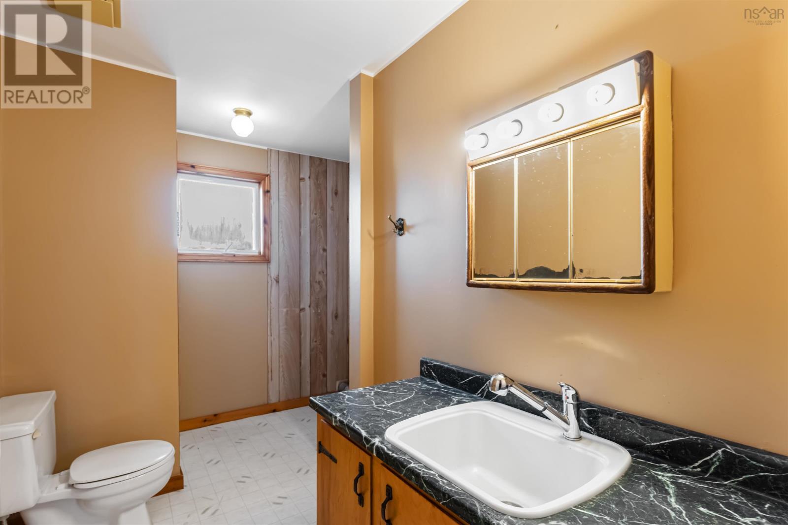 2849 Highway 215, Centre Burlington, Nova Scotia  B0N 2A0 - Photo 8 - 202514333