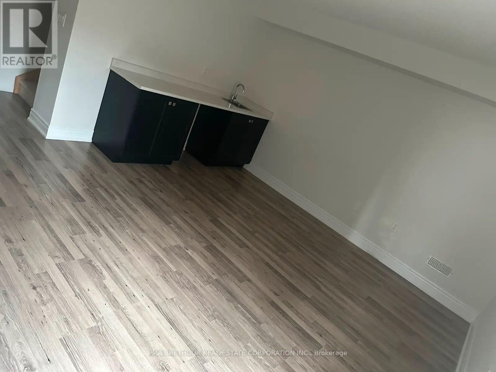 2514 Florentine Place, Pickering, Ontario  L1X 0H3 - Photo 6 - E12499248