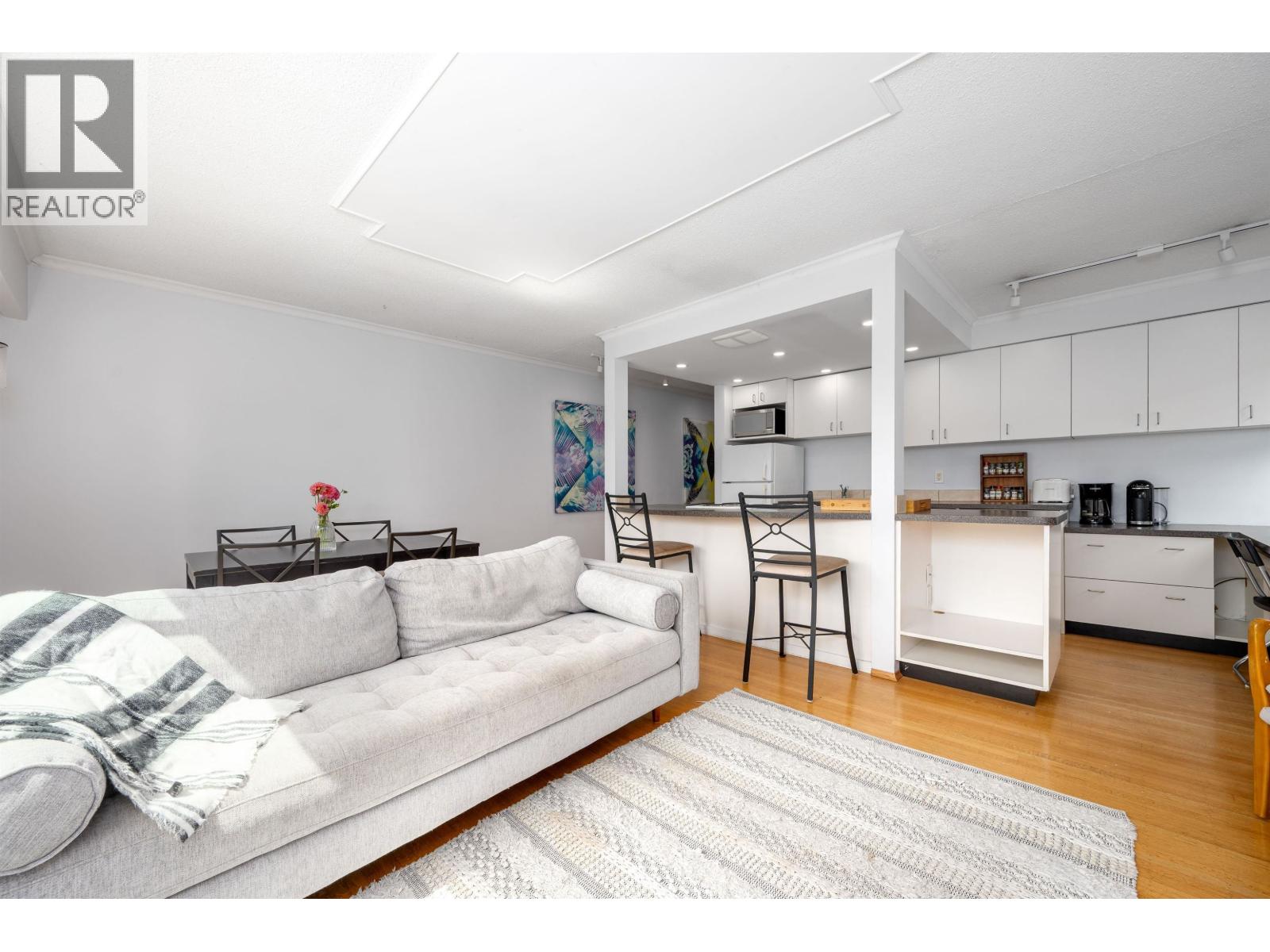 8 1235 W 10th Avenue, Vancouver, British Columbia  V6H 1J5 - Photo 5 - R3057966