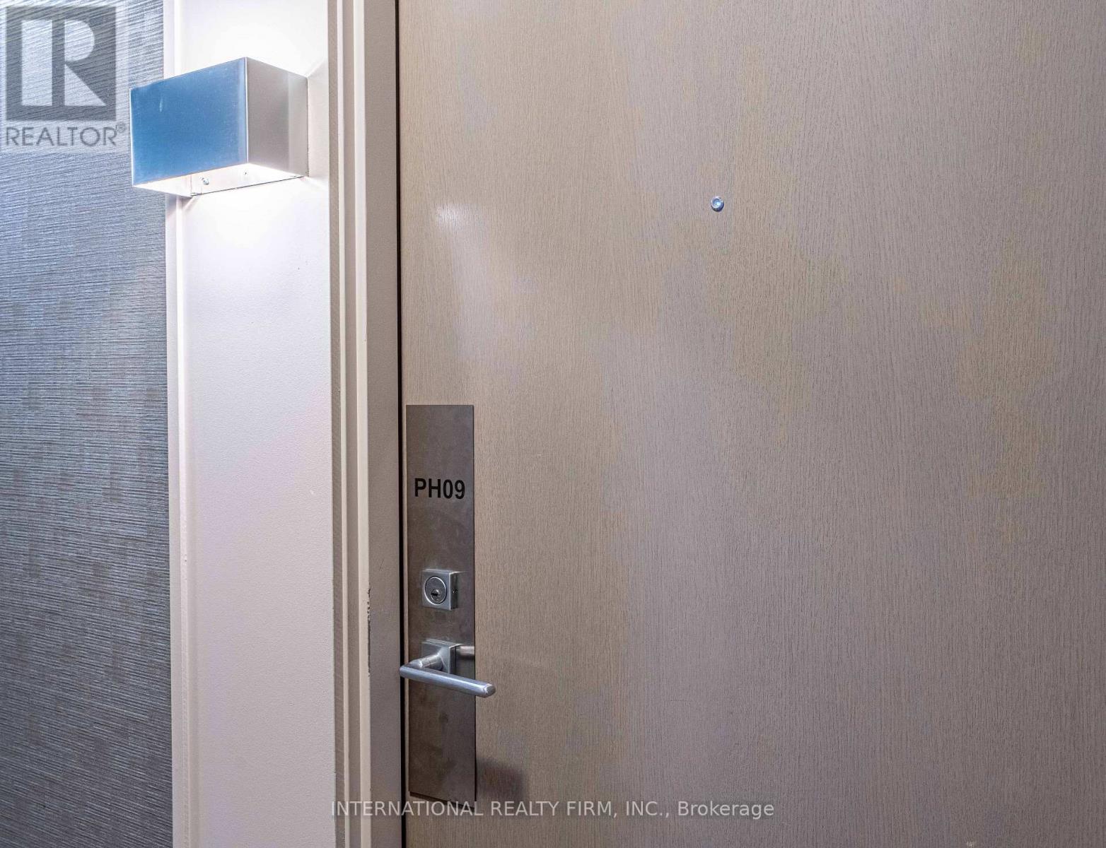 Ph09 - 7165 Yonge Street, Markham, Ontario  L3T 0C9 - Photo 5 - N12499226