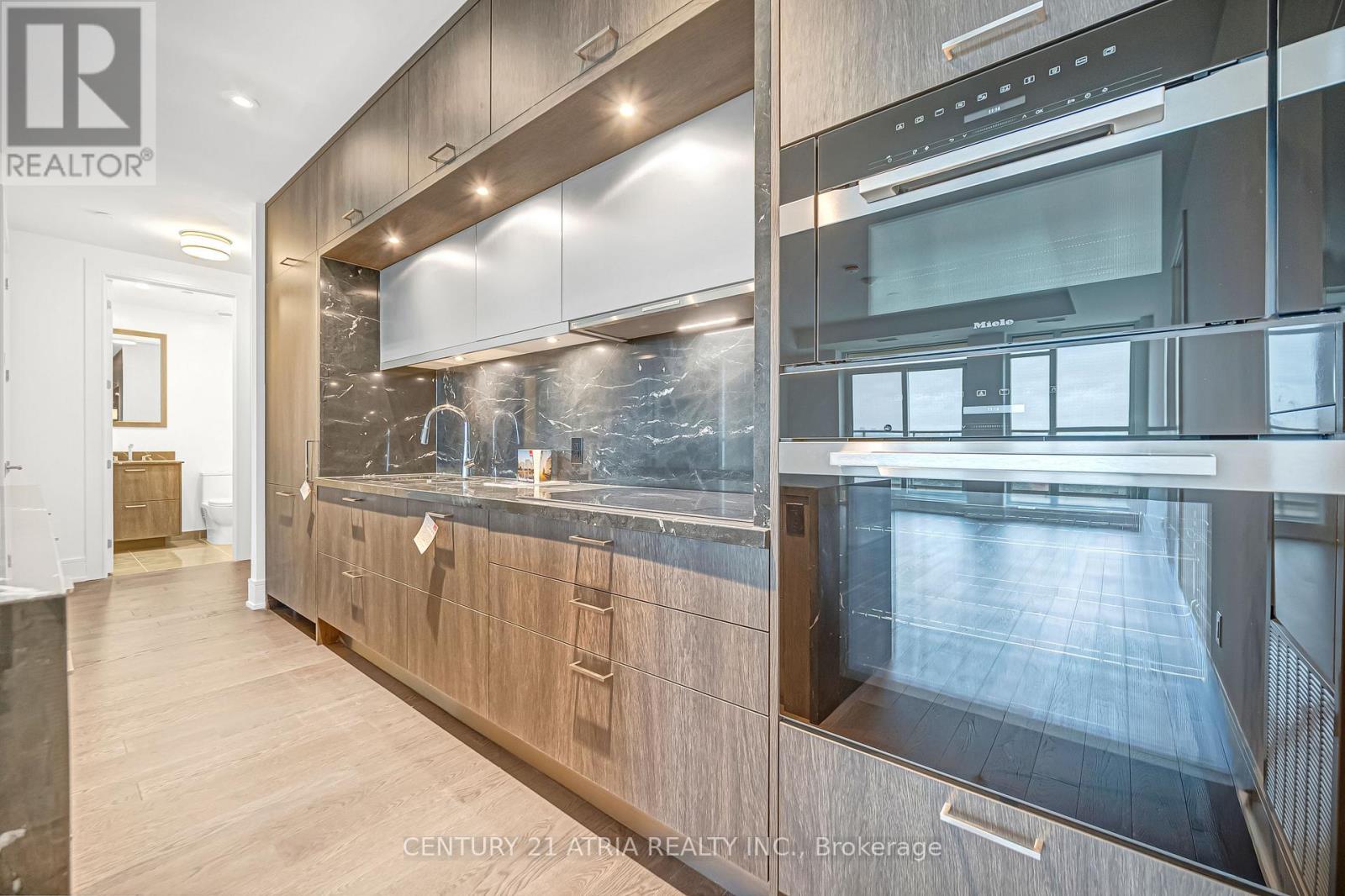 806 - 397 Royal Orchard Boulevard, Markham, Ontario  L3T 0H3 - Photo 13 - N12499282