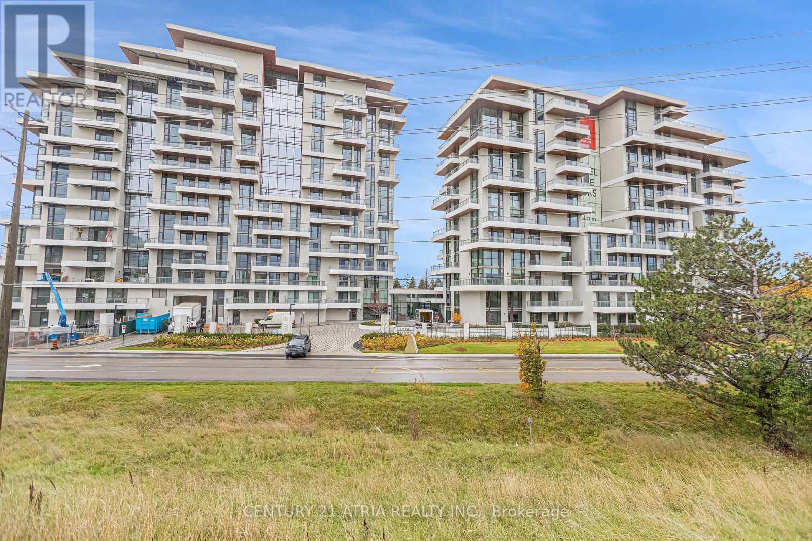 806 - 397 Royal Orchard Boulevard, Markham, Ontario  L3T 0H3 - Photo 2 - N12499282