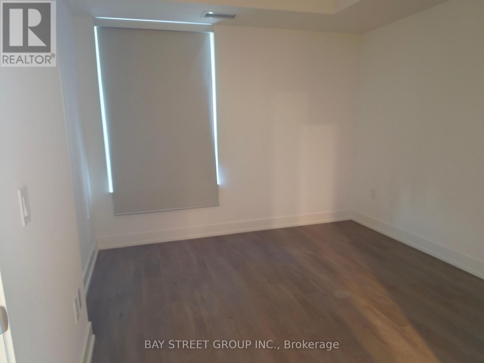 303 - 8 Cedarland Drive, Markham, Ontario  L6G 0H3 - Photo 12 - N12499284