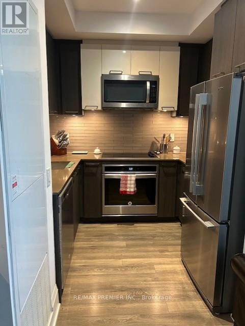 Ph 1002 - 4800 Highway 7, Vaughan, Ontario  L4L 1H8 - Photo 4 - N12499302