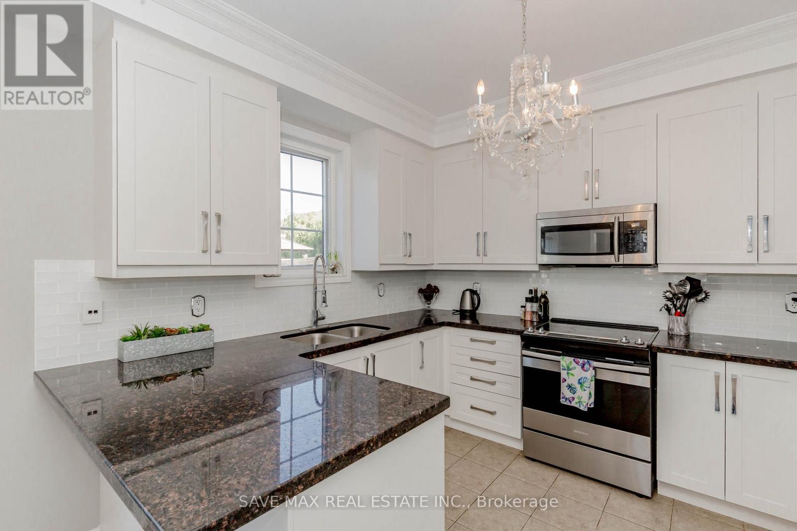 135 Prince William Way, Barrie (Innis-Shore), Ontario  L4M 7H6 - Photo 20 - S12499252