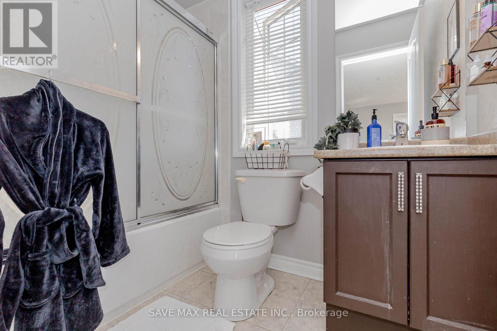 135 Prince William Way, Barrie (Innis-Shore), Ontario  L4M 7H6 - Photo 46 - S12499252