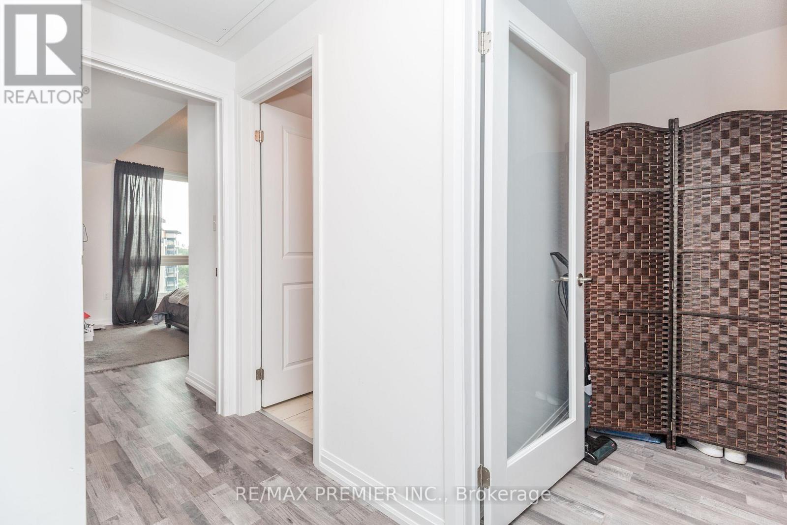 513 - 302 Essa Road, Barrie (0 West), Ontario  L9J 0H3 - Photo 15 - S12499322