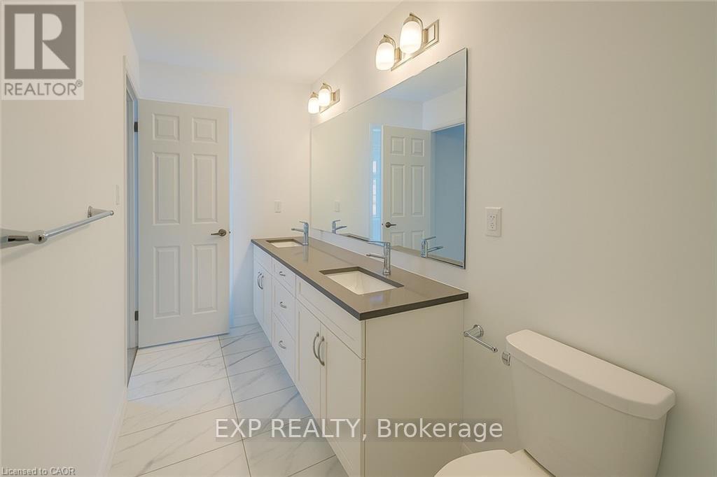 200 Stamson Street, Kitchener, Ontario  N2R 0S2 - Photo 13 - X12466931