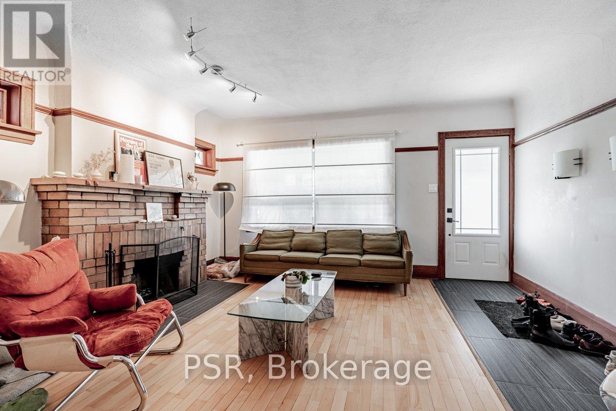 Main - 50 Parkdale Road, Toronto, Ontario  M6R 1E2 - Photo 2 - W12499400
