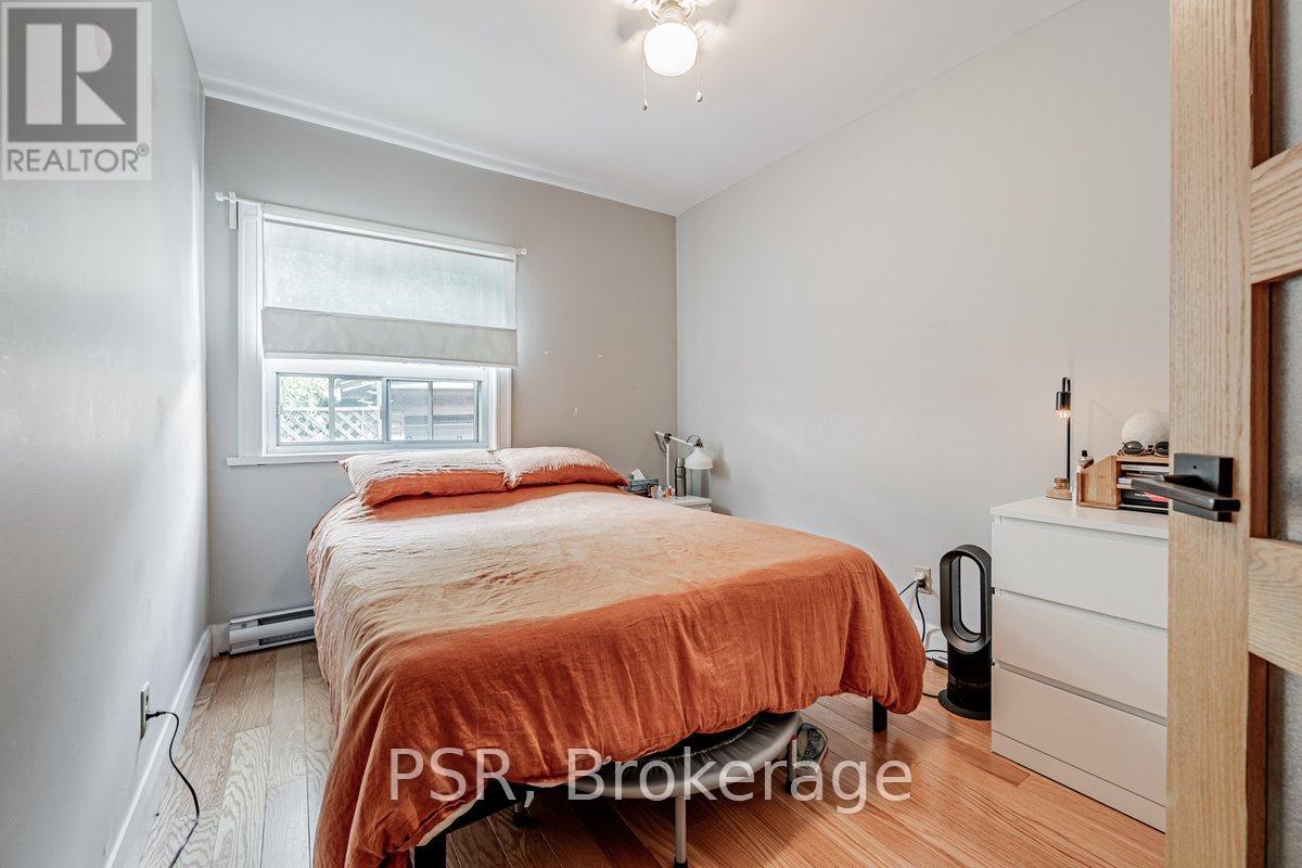 Main - 50 Parkdale Road, Toronto, Ontario  M6R 1E2 - Photo 7 - W12499400