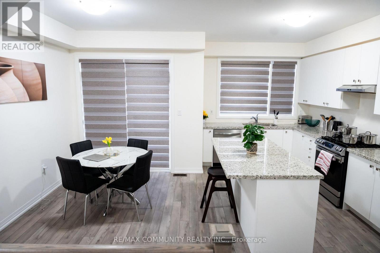 130 Purple Sage Drive, Brampton (Bram East), Ontario  L4H 3N5 - Photo 12 - W12499244