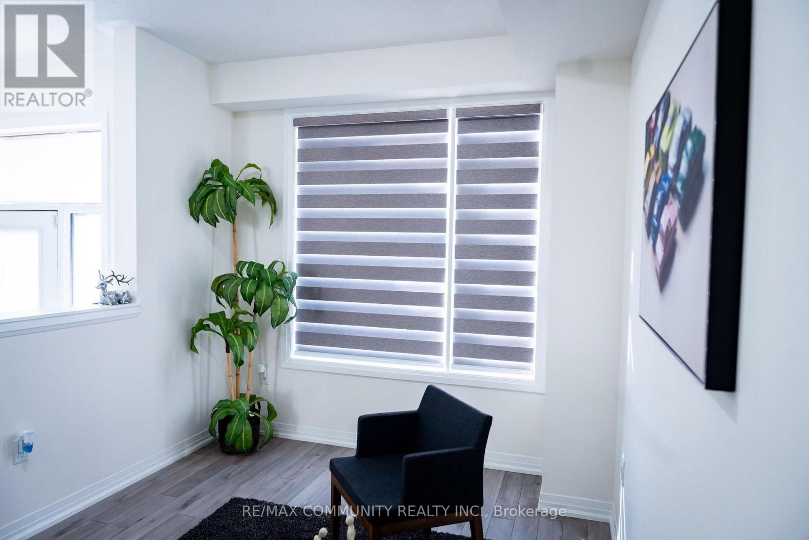 130 Purple Sage Drive, Brampton (Bram East), Ontario  L4H 3N5 - Photo 6 - W12499244