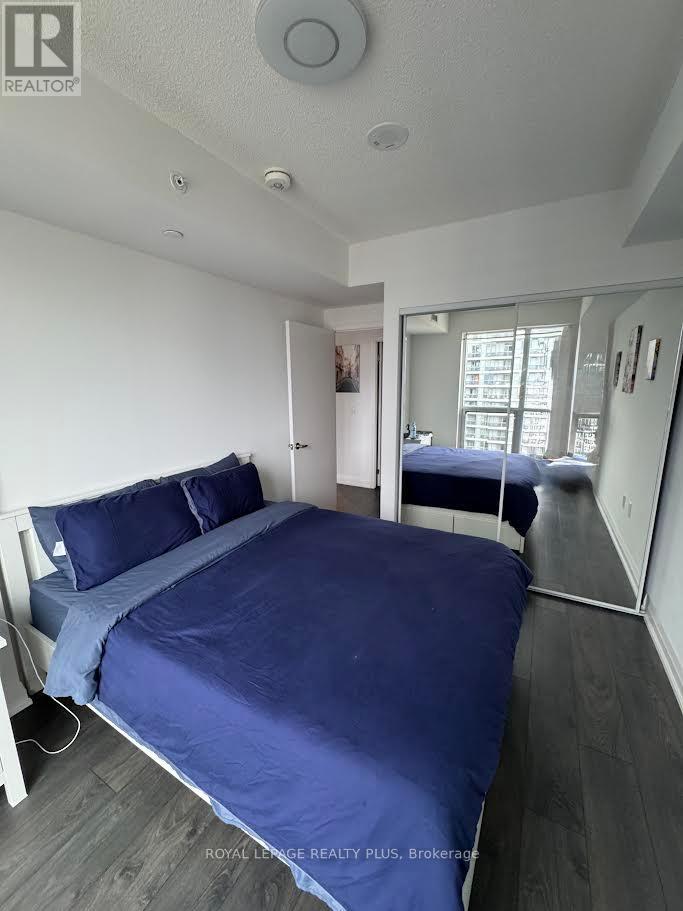 2803 - 30 Gibbs Road, Toronto, Ontario  M9B 6L6 - Photo 4 - W12499250