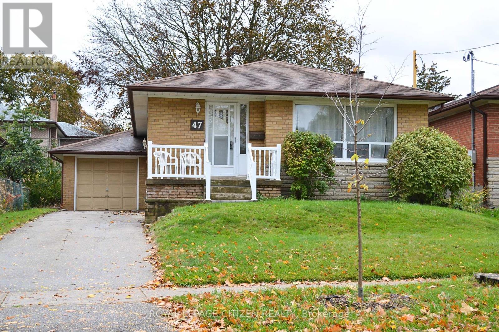 47 BARKWIN DRIVE, Toronto, Ontario