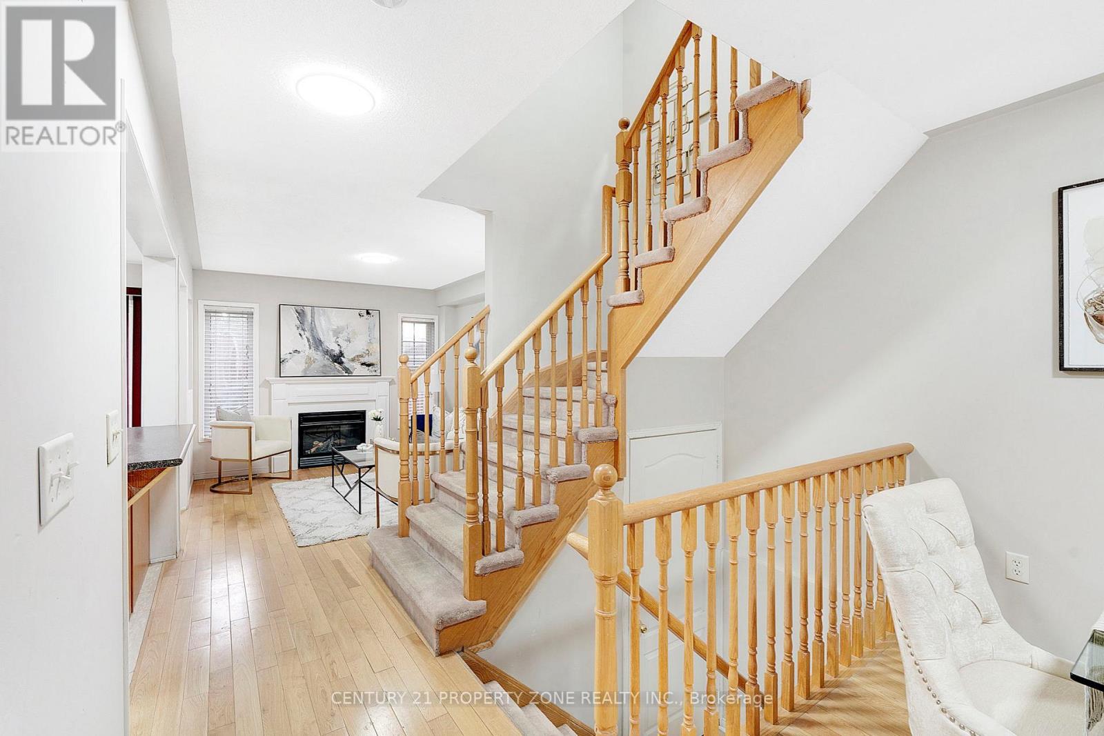 42 Mossgrove Crescent, Brampton (Northwest Sandalwood Parkway), Ontario  L7A 3E6 - Photo 19 - W12499260