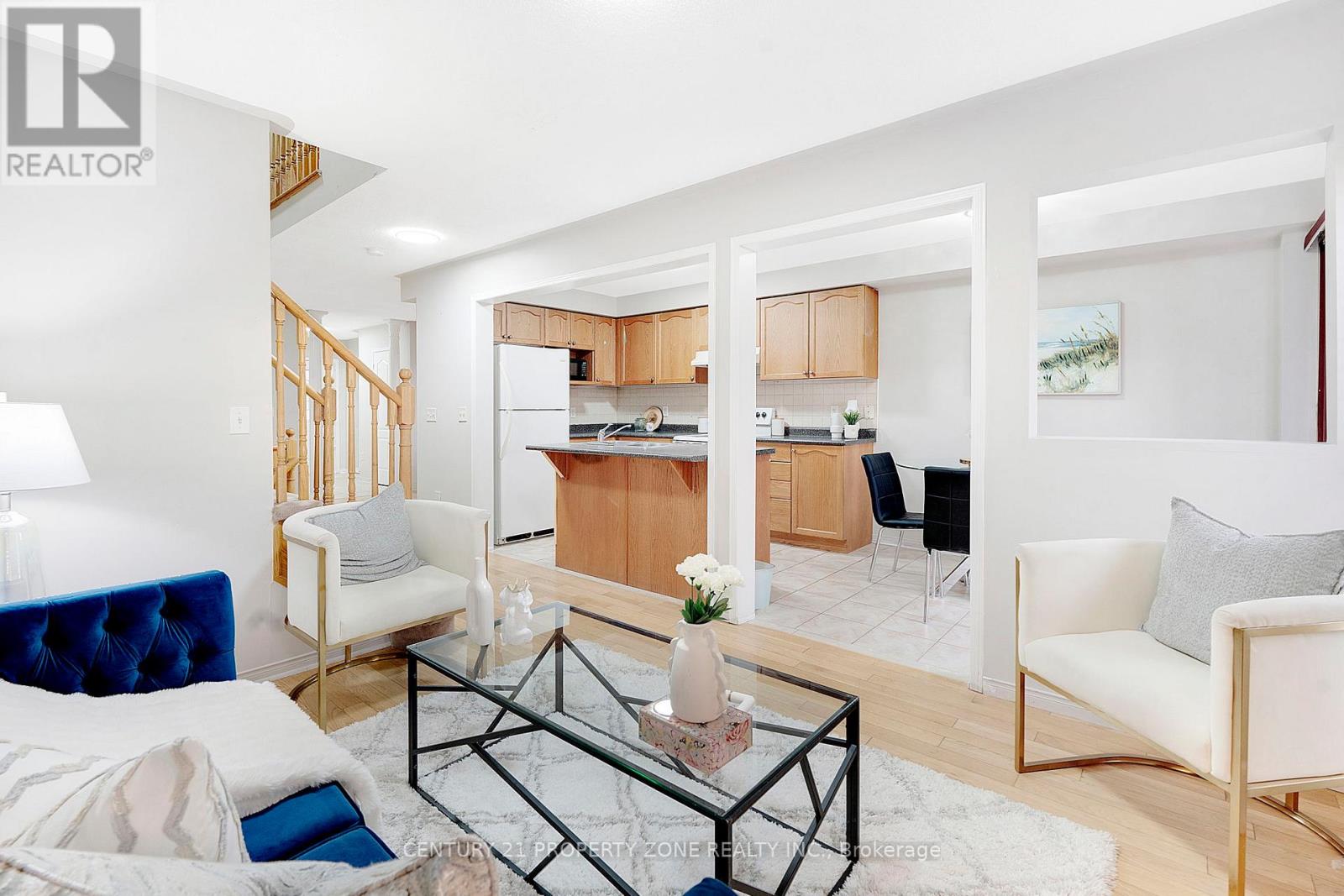 42 Mossgrove Crescent, Brampton (Northwest Sandalwood Parkway), Ontario  L7A 3E6 - Photo 8 - W12499260