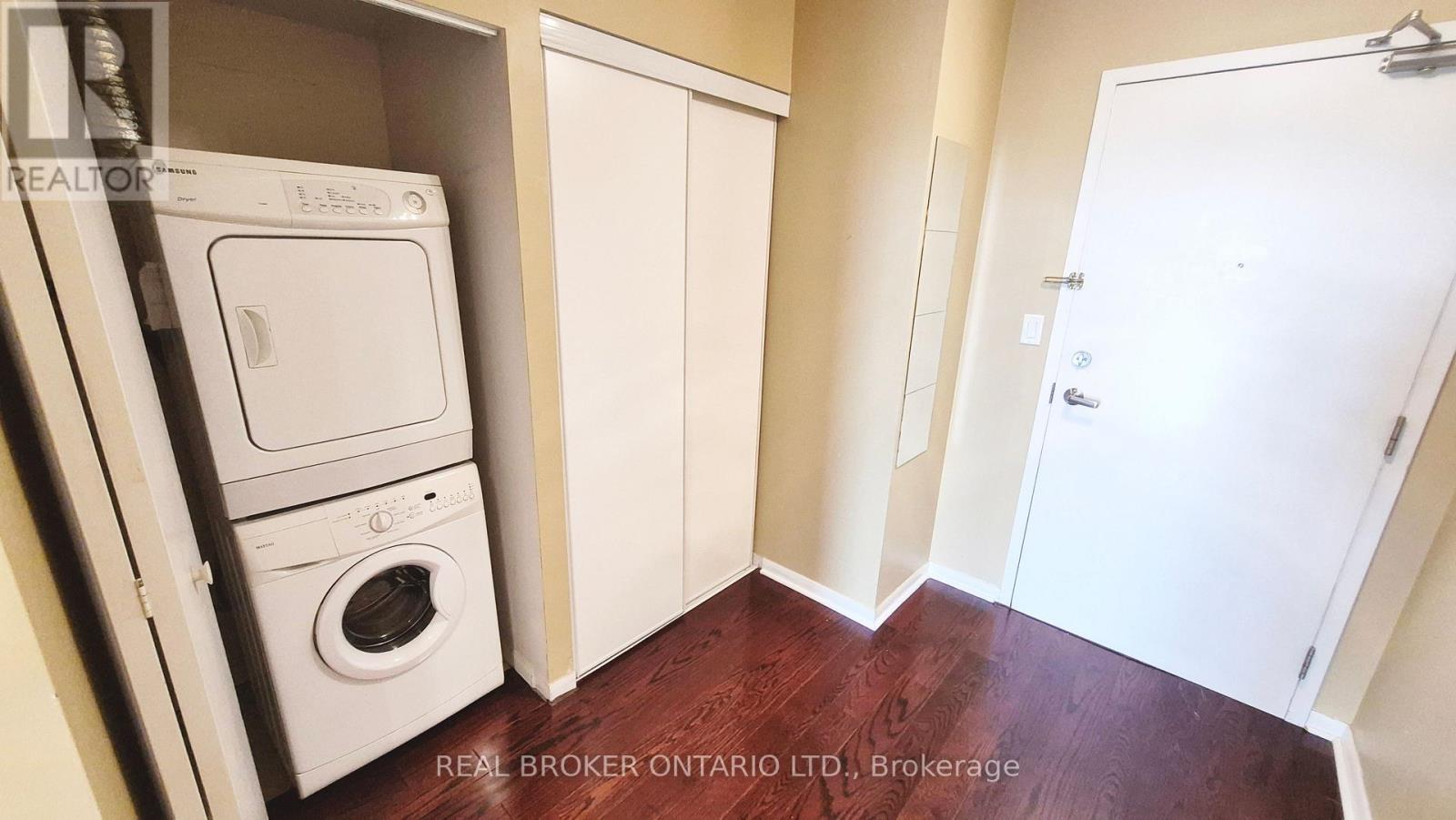 701 - 2464 Weston Road, Toronto, Ontario  M9N 0A2 - Photo 3 - W12499312