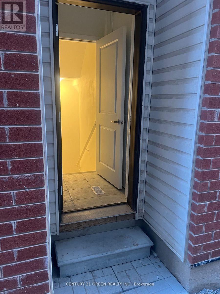 Basement - 1713 Whitlock Avenue, Milton (Bw Bowes), Ontario  L9E 2A4 - Photo 3 - W12499338