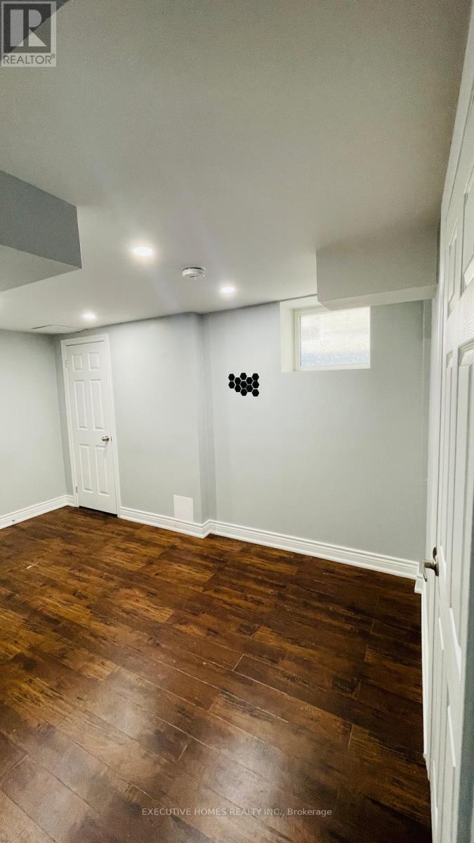 Basement - 4789 Colombo Crescent, Mississauga, Ontario  L5M 7R3 - Photo 5 - W12499344