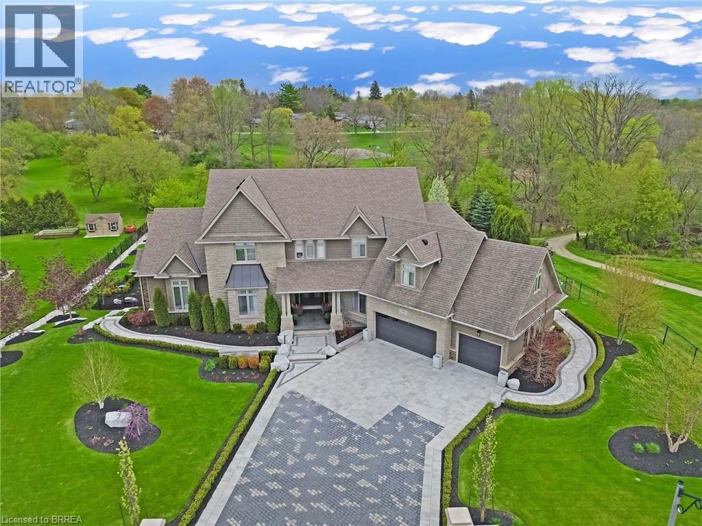 16 WESTLAKE Boulevard, Brantford, Ontario