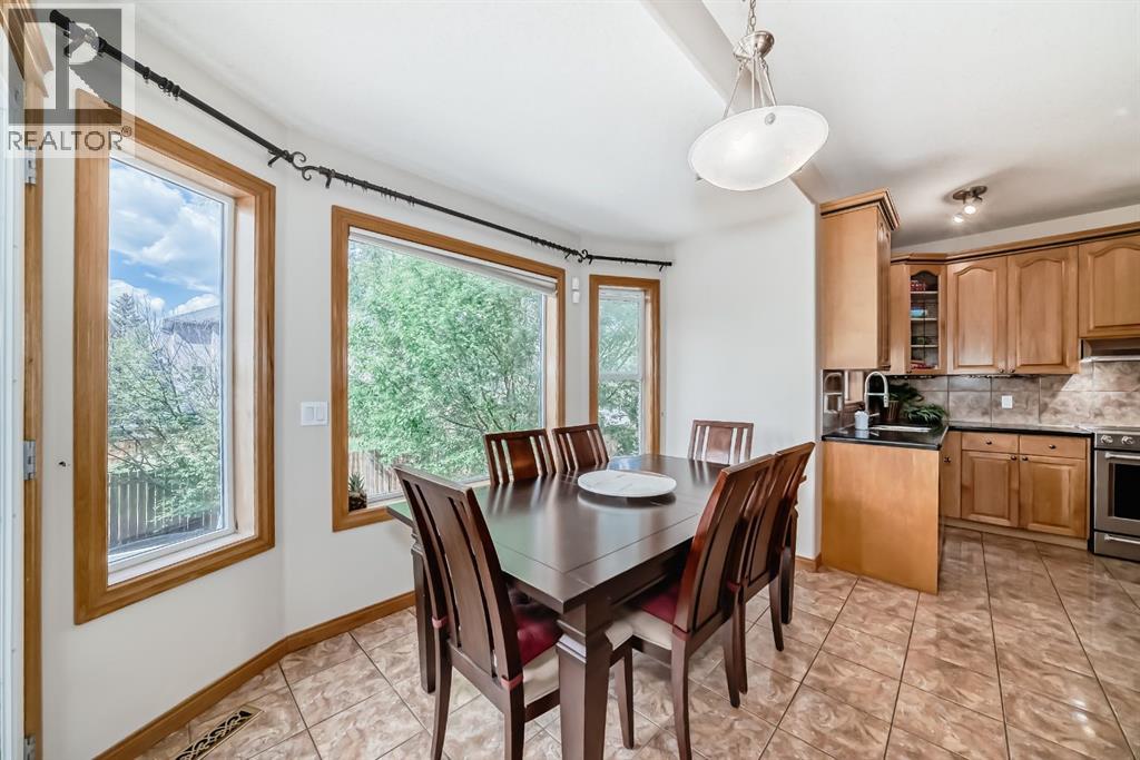 42 West Cedar Point Sw, Calgary, Alberta  T3H 5E3 - Photo 20 - A2252175