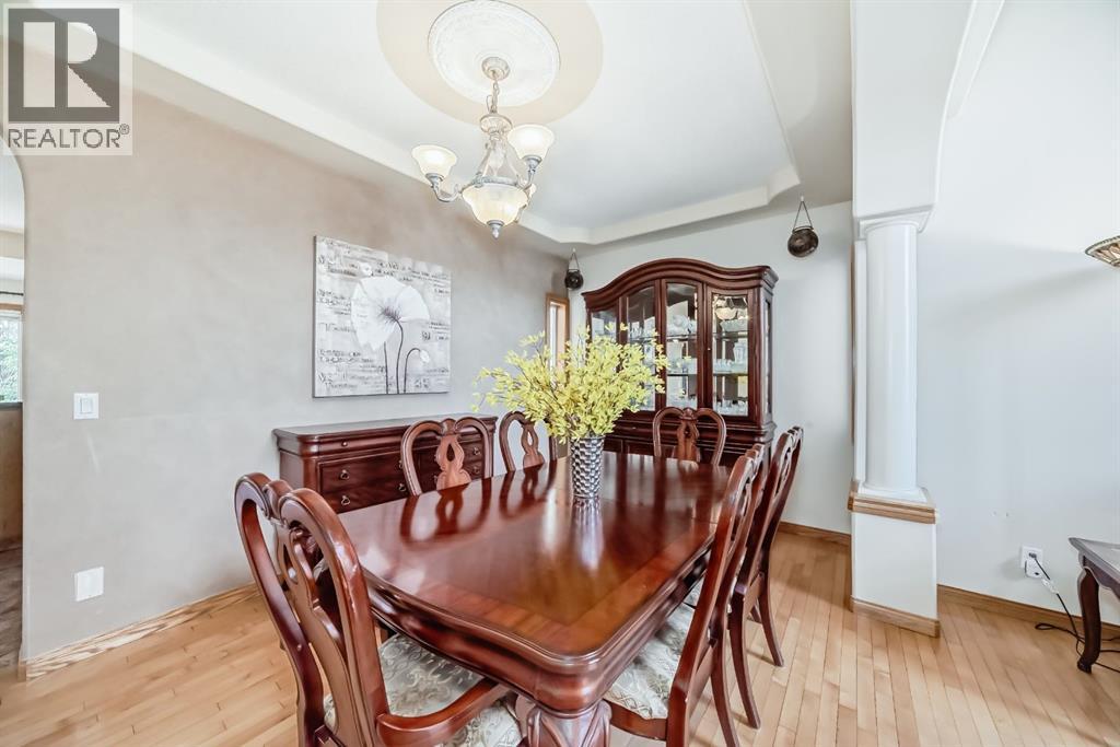 42 West Cedar Point Sw, Calgary, Alberta  T3H 5E3 - Photo 10 - A2252175