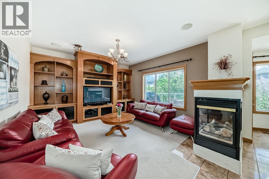 42 West Cedar Point Sw, Calgary, Alberta  T3H 5E3 - Photo 21 - A2252175