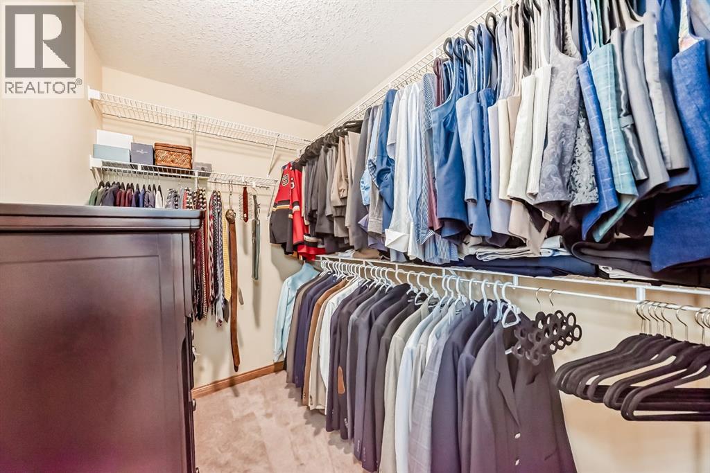 42 West Cedar Point Sw, Calgary, Alberta  T3H 5E3 - Photo 33 - A2252175