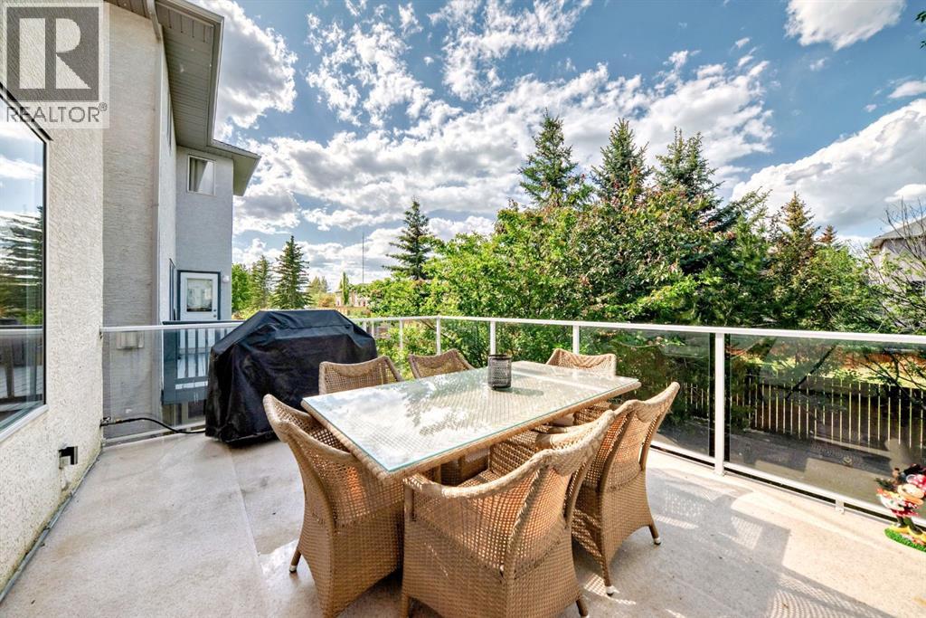 42 West Cedar Point Sw, Calgary, Alberta  T3H 5E3 - Photo 18 - A2252175