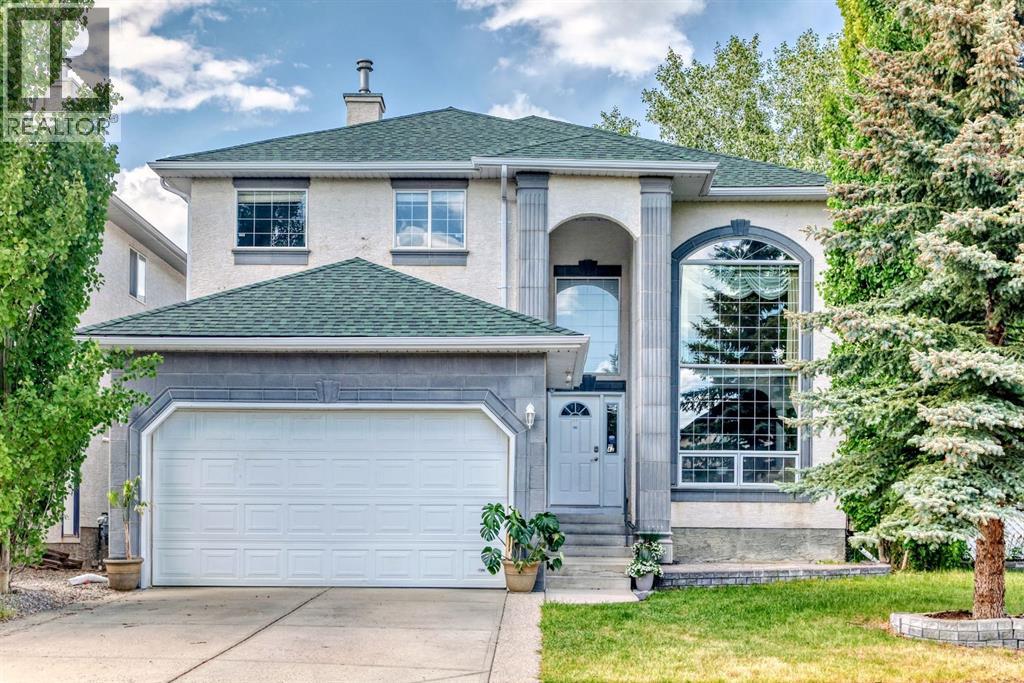 42 West Cedar Point Sw, Calgary, Alberta  T3H 5E3 - Photo 1 - A2252175