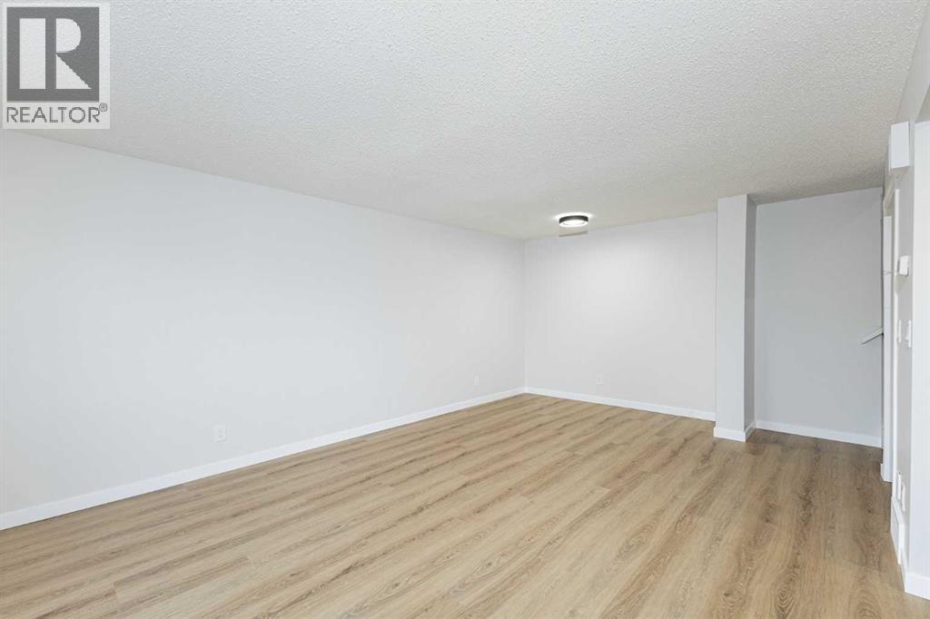 39, 116 Silver Crest Drive Nw, Calgary, Alberta  T3B 2Y8 - Photo 6 - A2266918