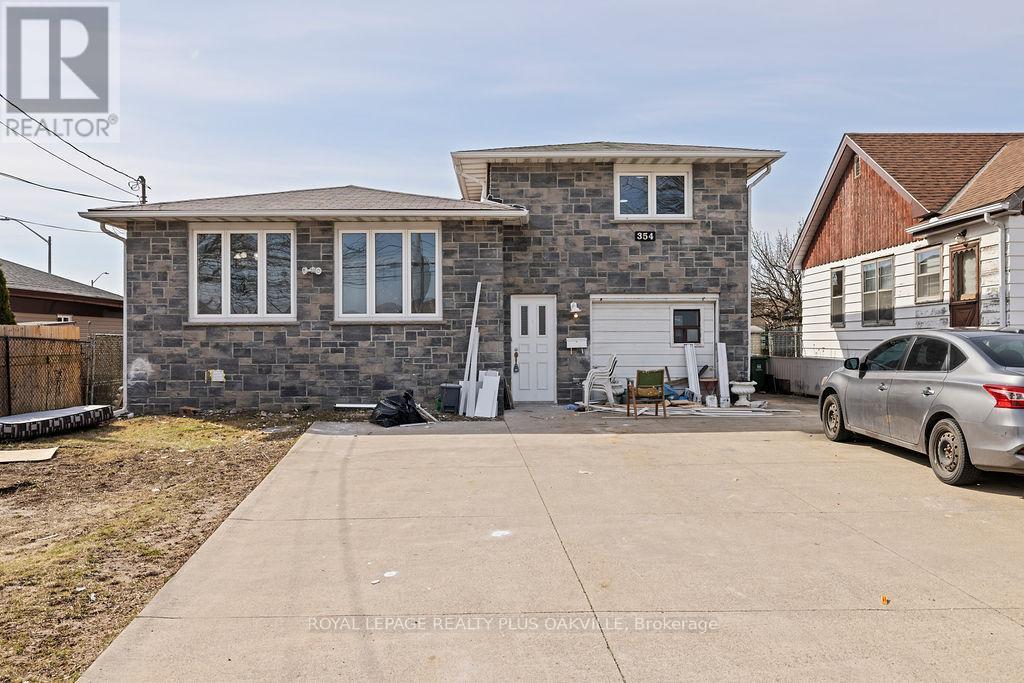 Upper - 354 Barton Street E, Hamilton, Ontario  L8E 2K9 - Photo 2 - X12499266