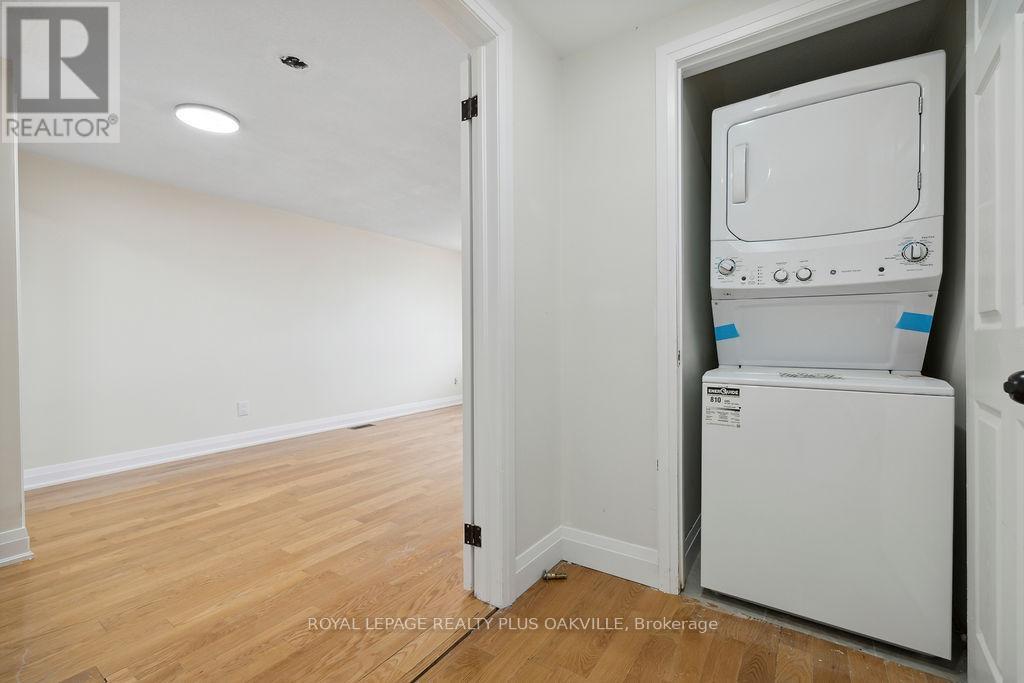 Upper - 354 Barton Street E, Hamilton, Ontario  L8E 2K9 - Photo 21 - X12499266