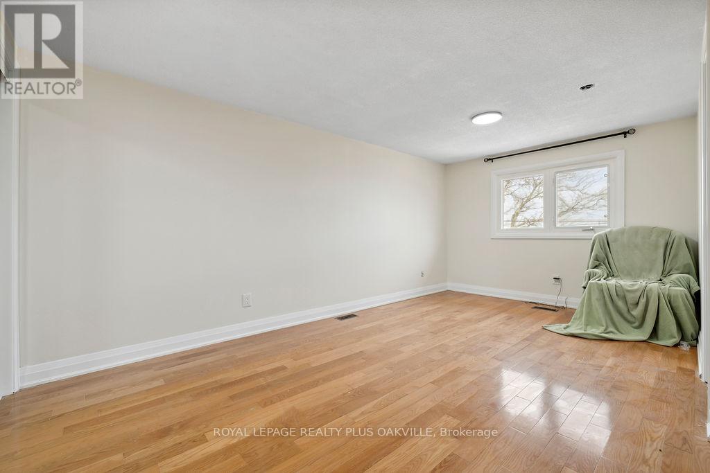 Upper - 354 Barton Street E, Hamilton, Ontario  L8E 2K9 - Photo 22 - X12499266