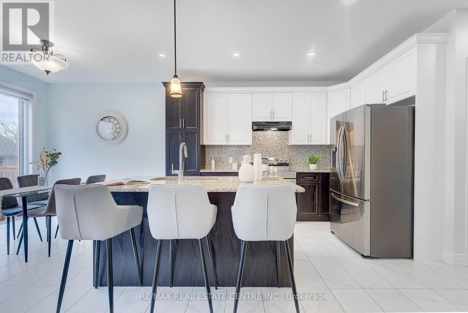 1600 Noah Bend, London North, Ontario  N6G 0T2 - Photo 14 - X12499334