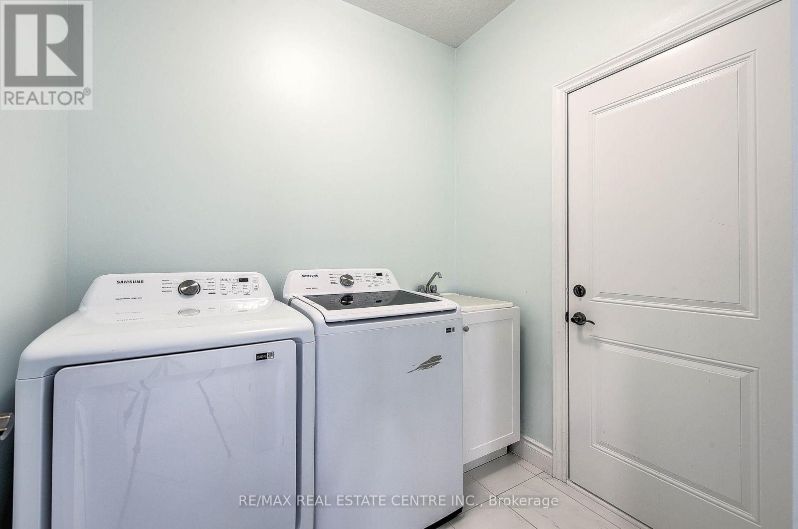 1600 Noah Bend, London North, Ontario  N6G 0T2 - Photo 21 - X12499334