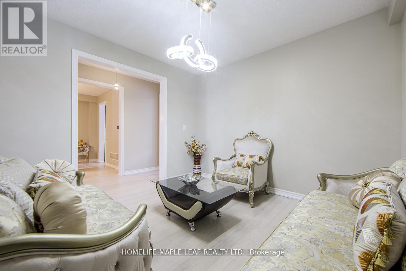 535 Wansbrough Way, Shelburne, Ontario  L9V 2S6 - Photo 12 - X12499336