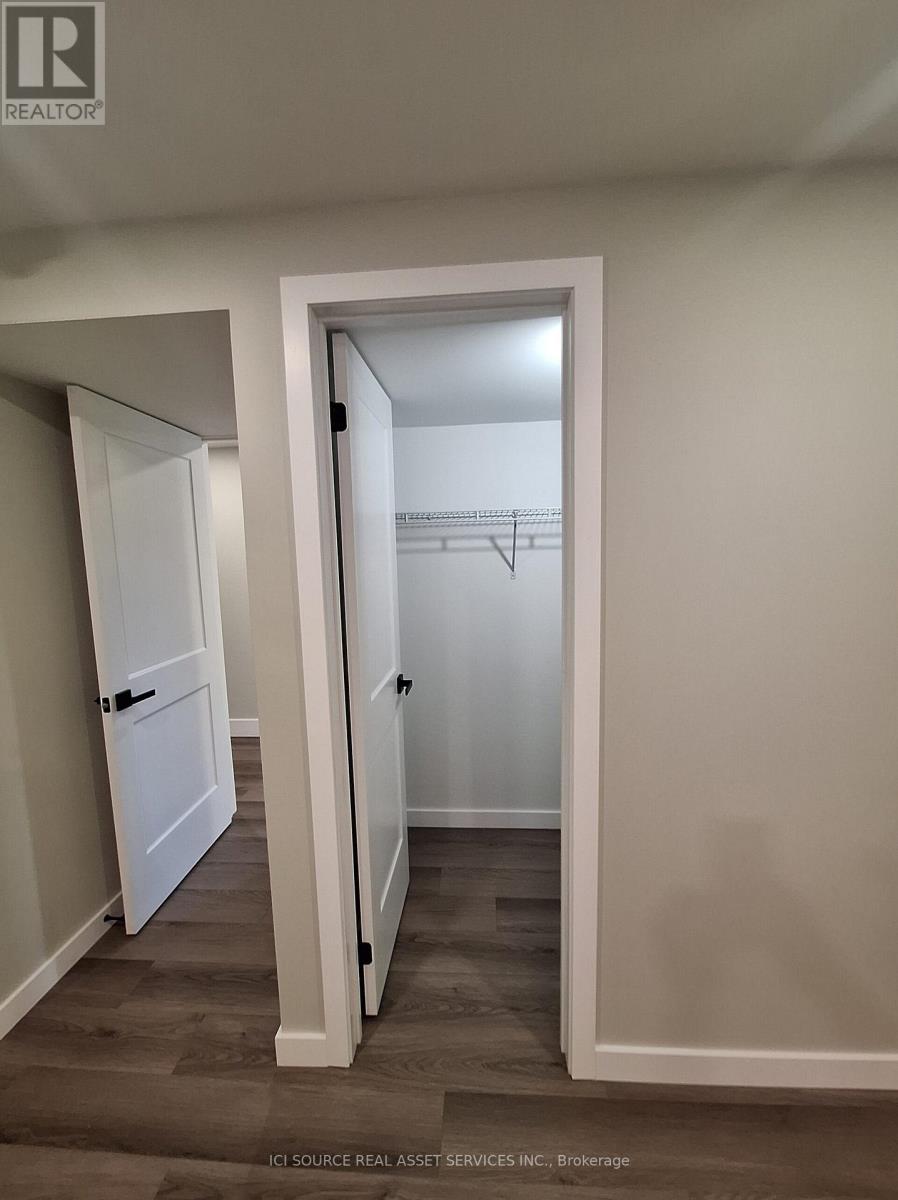 58 Martin Avenue, Guelph, Ontario  N1G 1Z9 - Photo 3 - X12499340