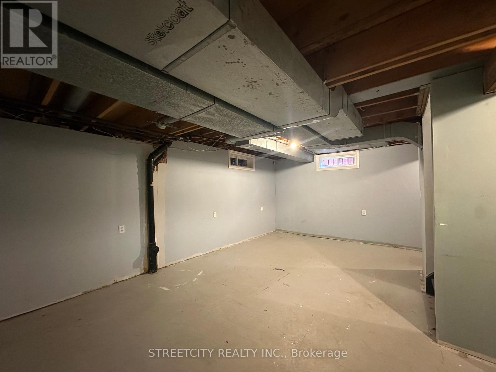 21 Beechbank Crescent, London South, Ontario  N6E 2N9 - Photo 22 - X12499406