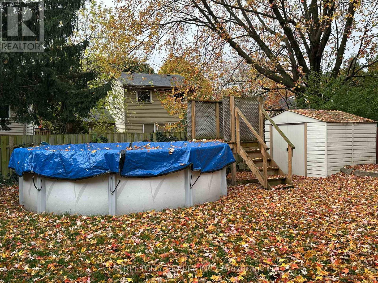 21 Beechbank Crescent, London South, Ontario  N6E 2N9 - Photo 40 - X12499406