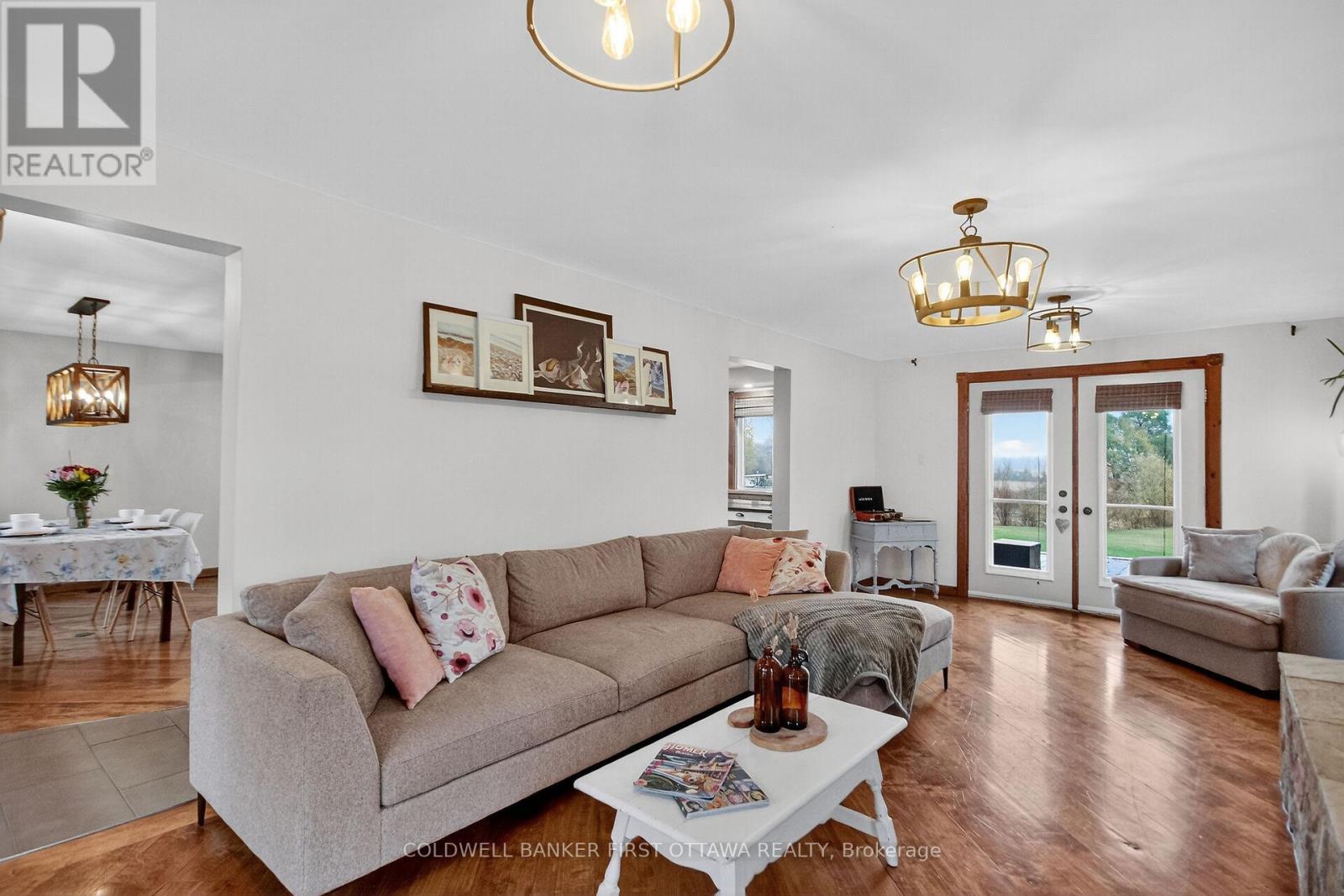 2889 Swale Road, Ottawa, Ontario  K4P 1N2 - Photo 6 - X12499420