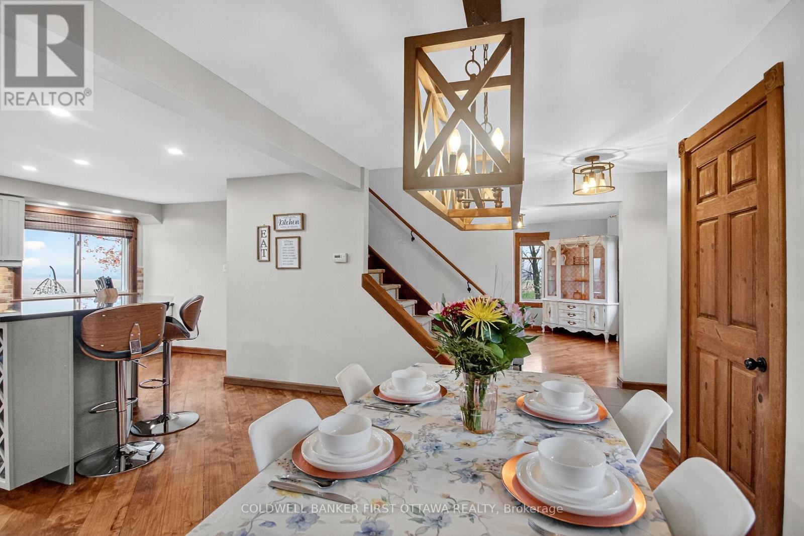 2889 Swale Road, Ottawa, Ontario  K4P 1N2 - Photo 8 - X12499420